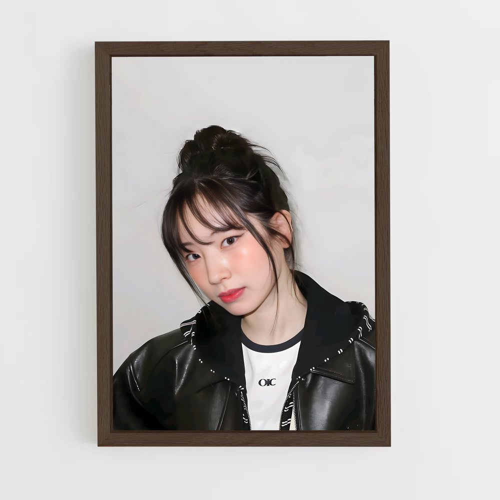 ap-dahyun-7 cadre Bois foncé