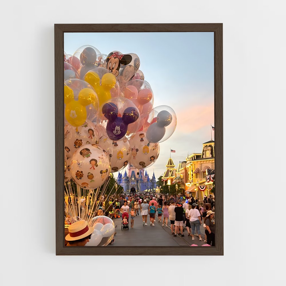 ap-disney+-5 cadre Bois foncé