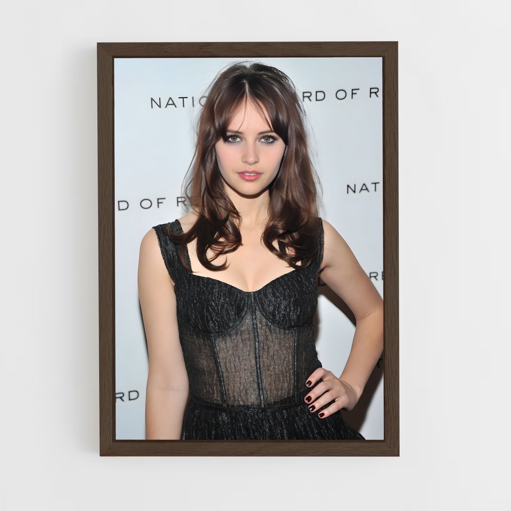 ap-felicity jones-8 cadre Bois foncé