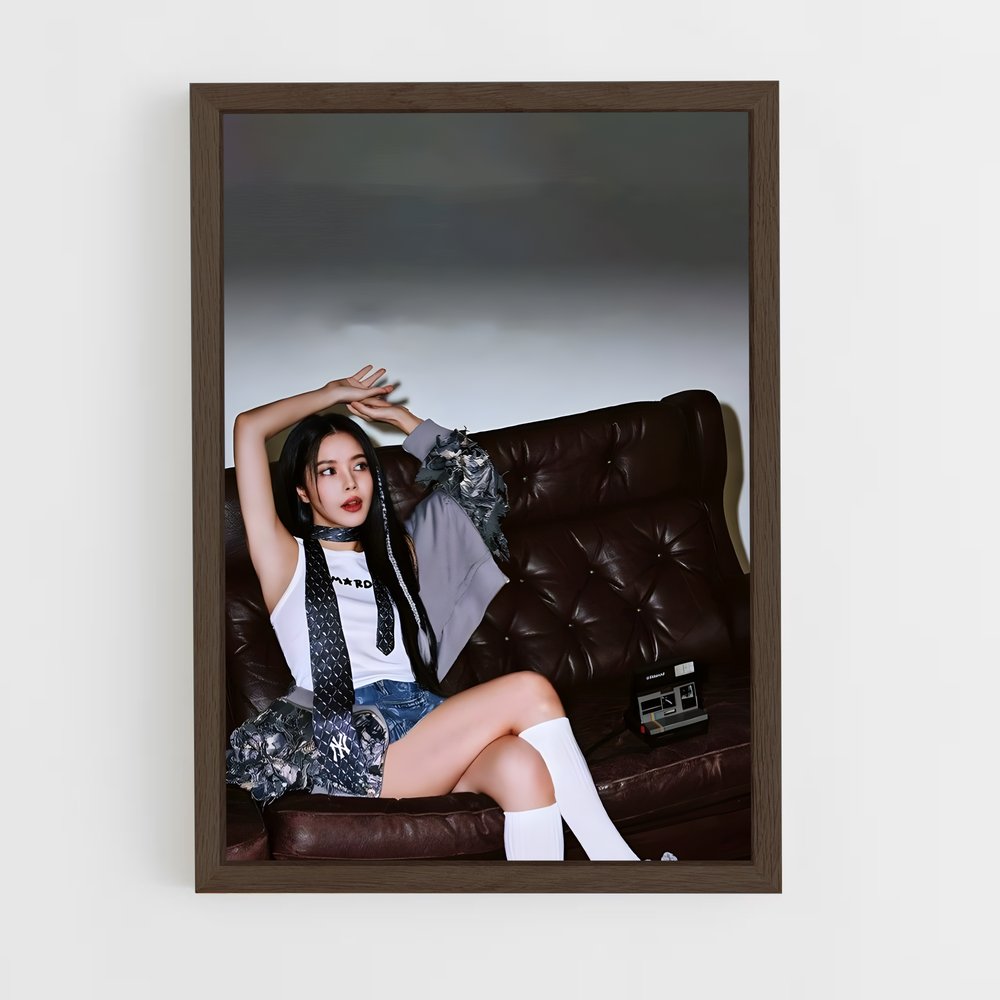 ap-mamamoo-9 cadre Bois foncé