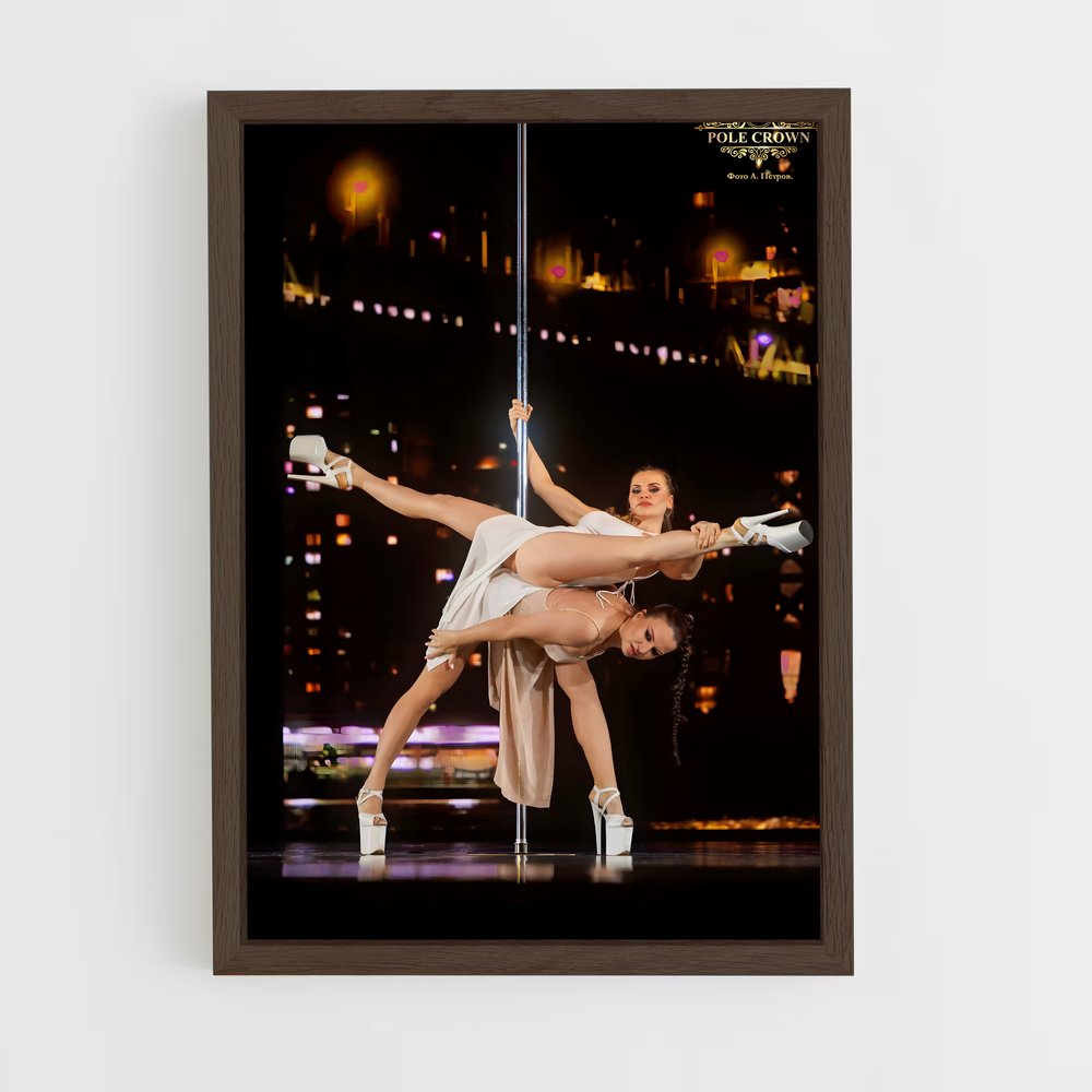 ap-miss pole dance world-3 cadre Bois foncé
