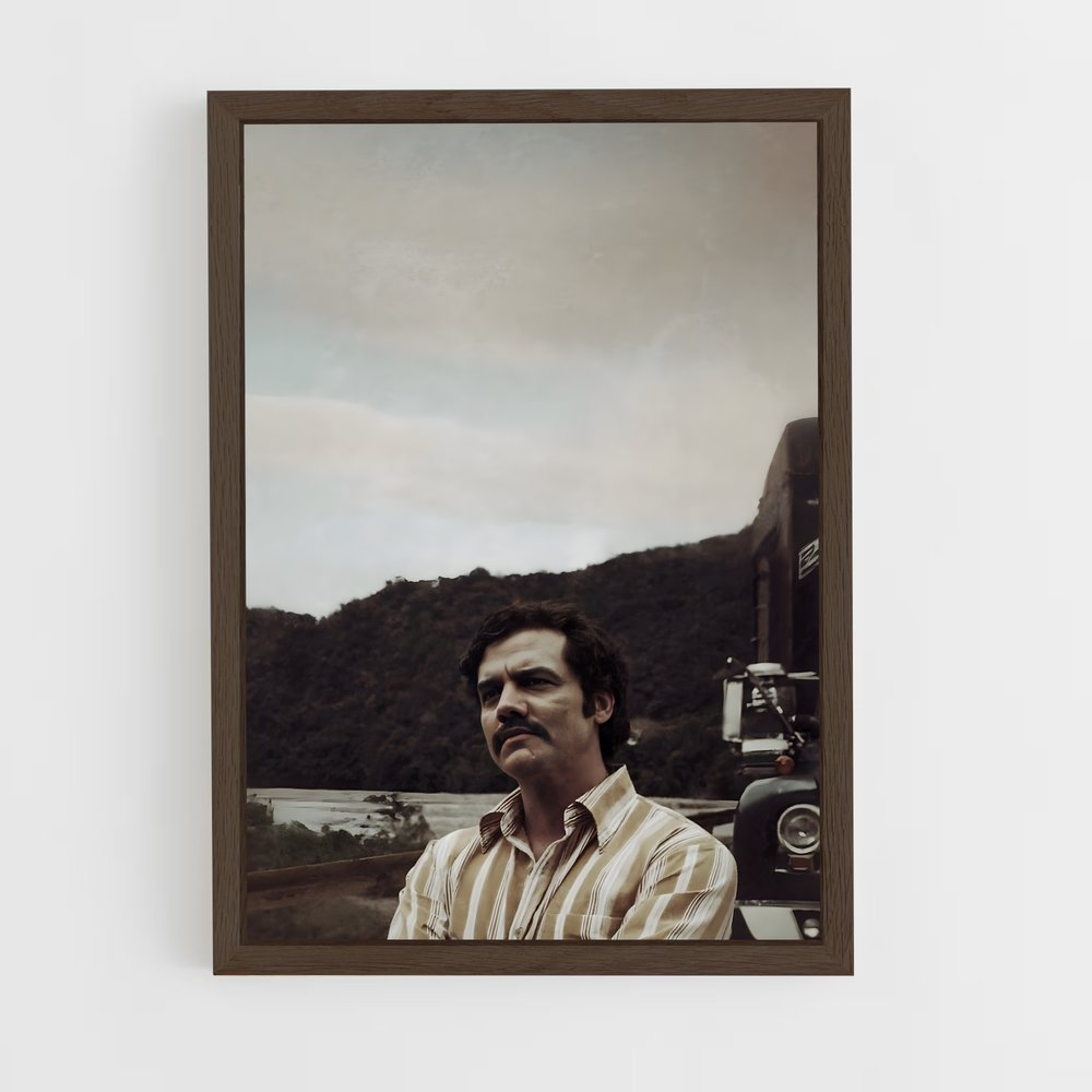 ap-pablo escobar-7 cadre Bois foncé