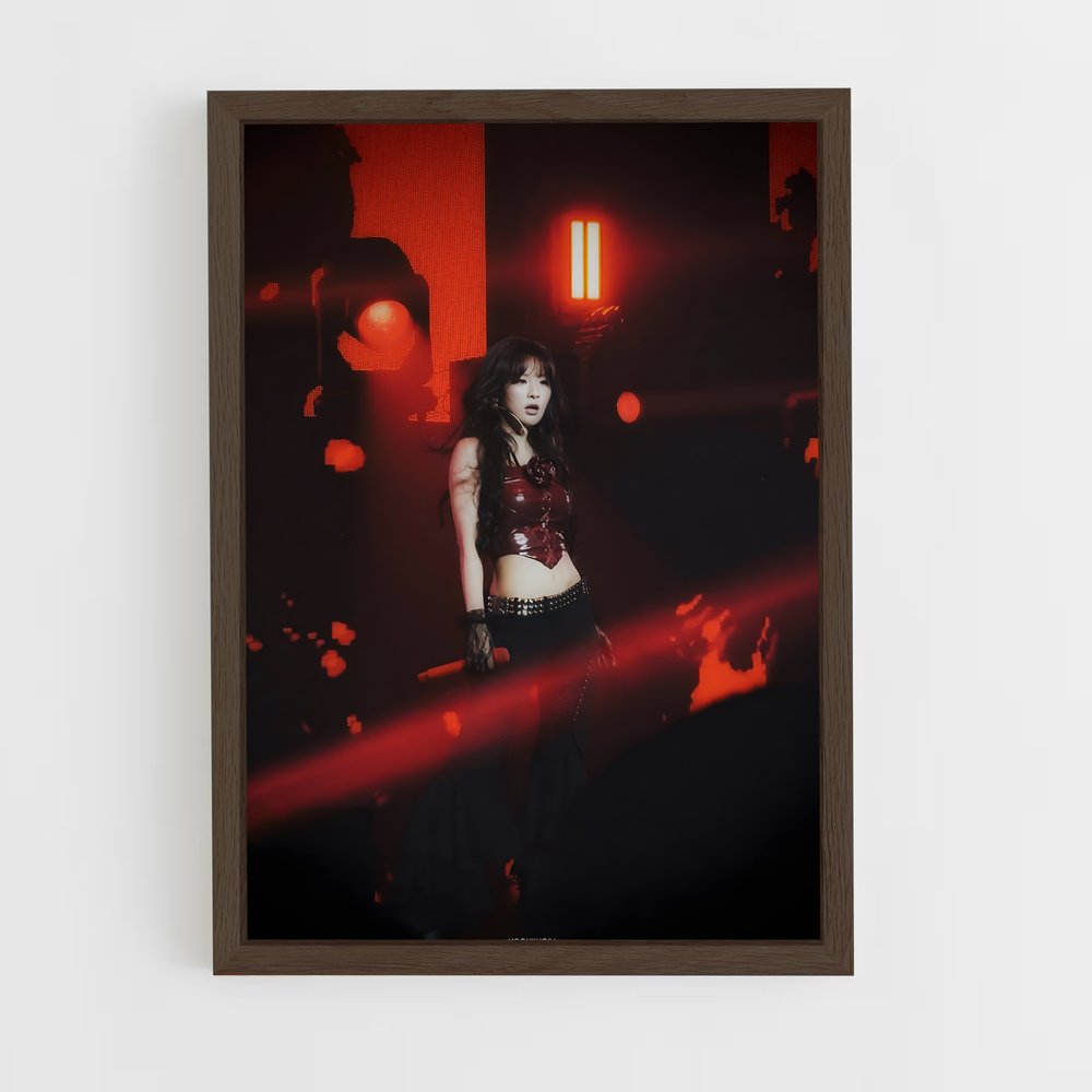 ap-red velvet-1 cadre Bois foncé