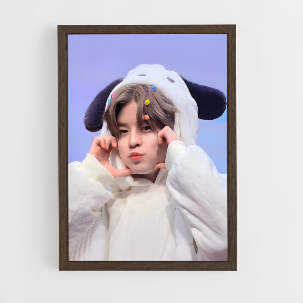 ap-seungmin-2 cadre Bois foncé