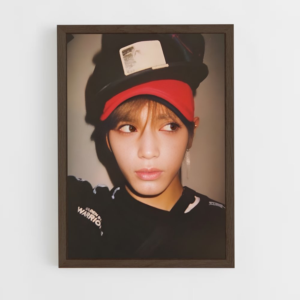 ap-taeyong-3 cadre Bois foncé