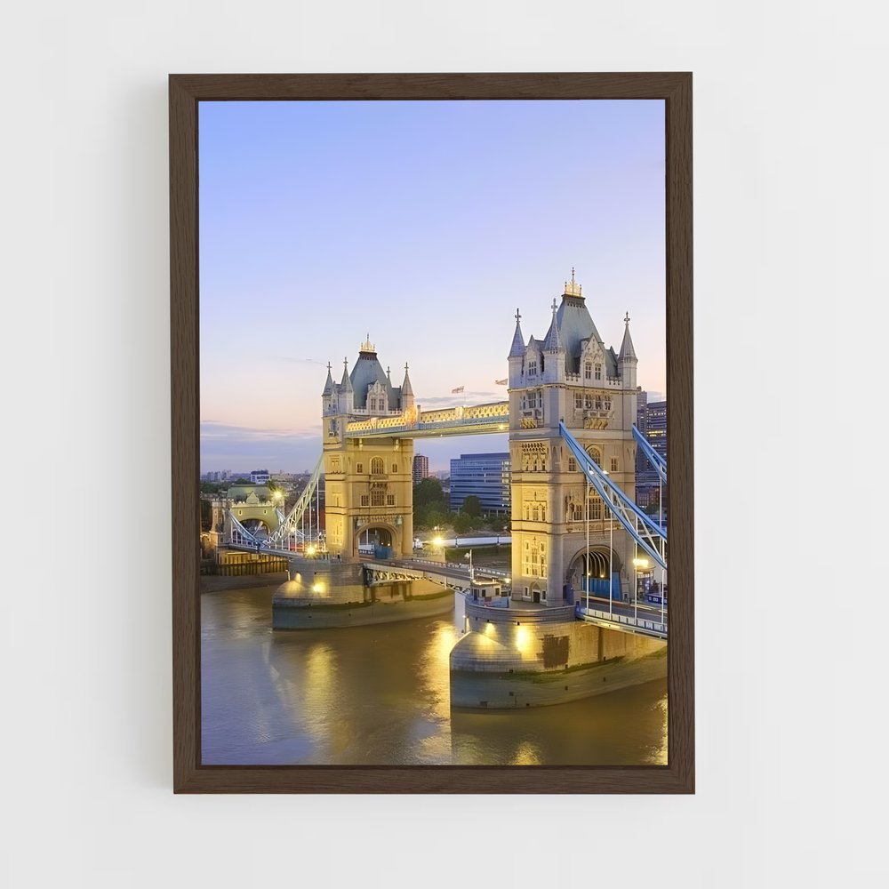 ap-tower bridge-4 cadre Bois foncé