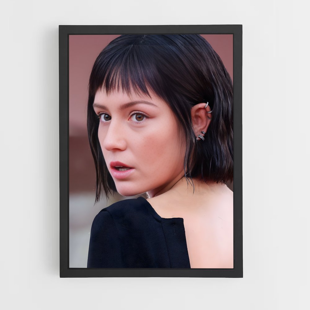 ap-adele exarchopoulos-1 cadre Noir