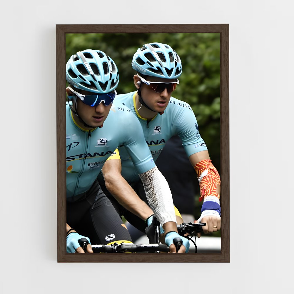 ap-alexey lutsenko-3 cadre Bois foncé