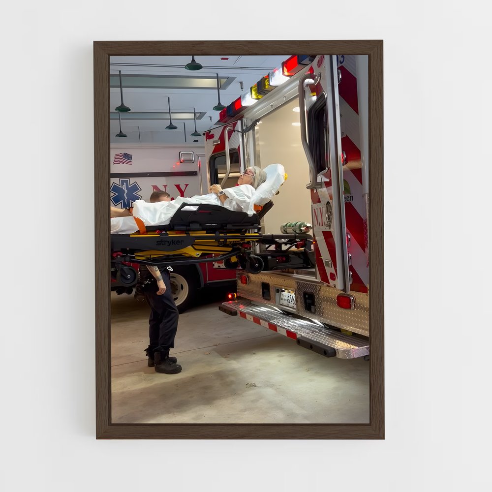 ap-ambulance-2 cadre Bois foncé