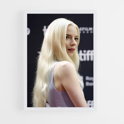 ap-anya taylor-joy-8 cadre Blanc