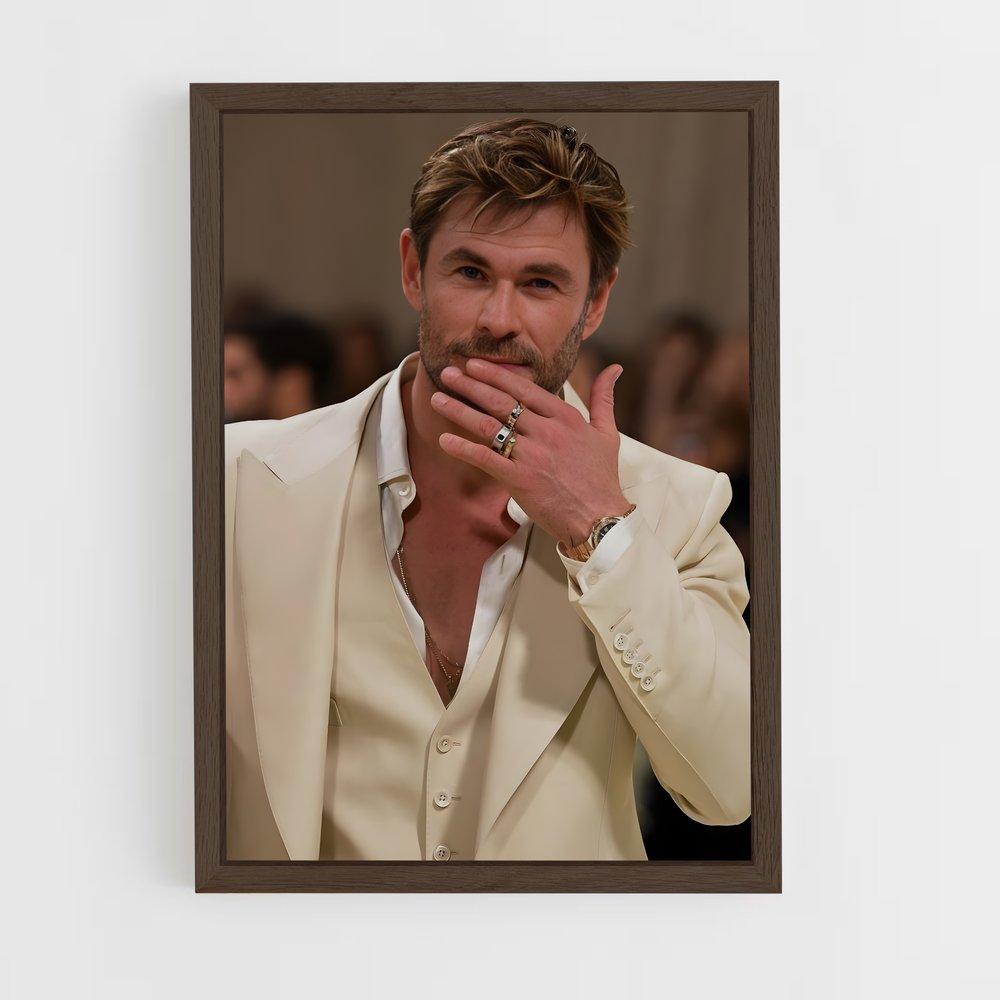 ap-chris hemsworth-11 cadre Bois foncé