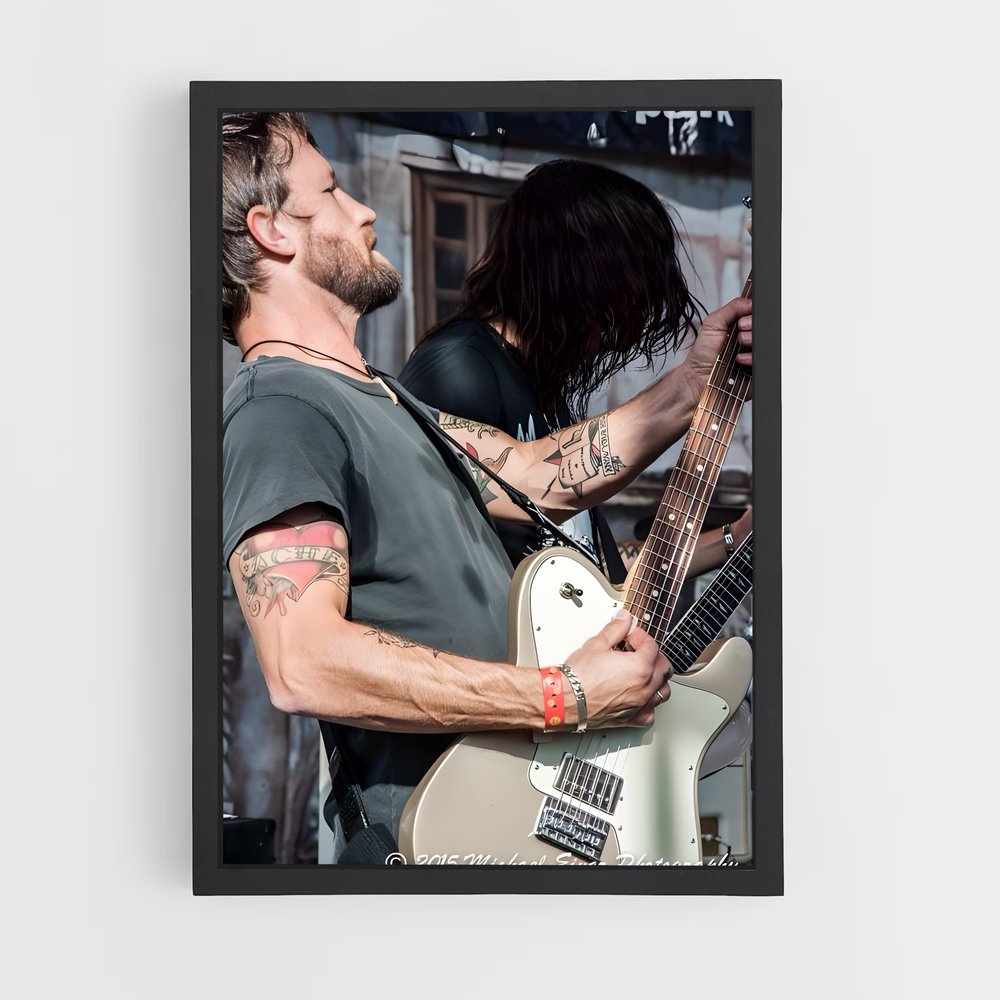 ap-chris shiflett-2 cadre Noir