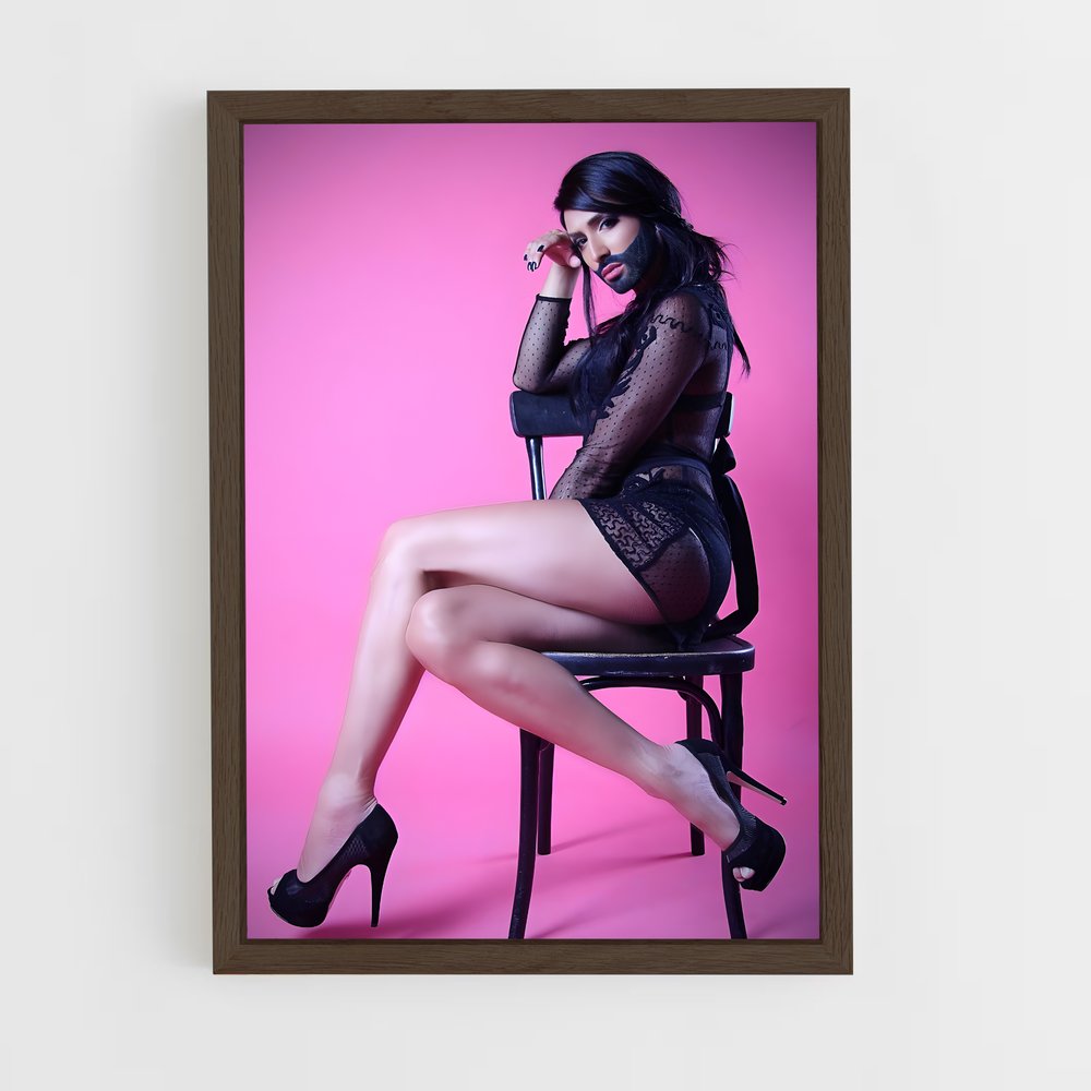 ap-conchita wurst-3 cadre Bois foncé