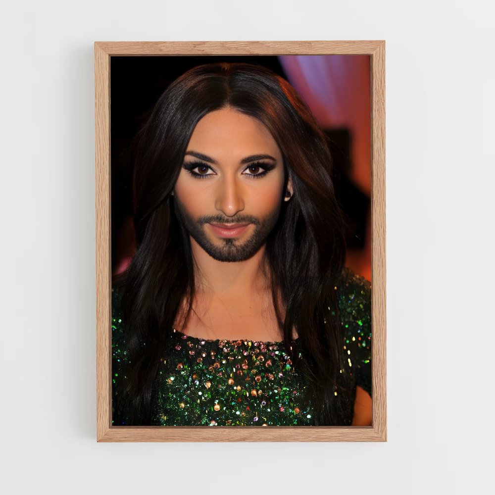 ap-conchita wurst-8 cadre Bois clair