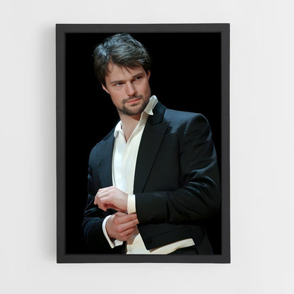 ap-danila kozlovsky-2 cadre Noir
