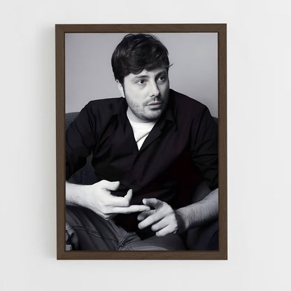 ap-danilo gentili-7 cadre Bois foncé
