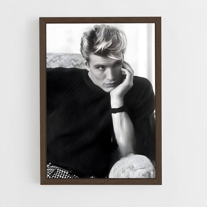 ap-dolph lundgren-1 cadre Bois foncé