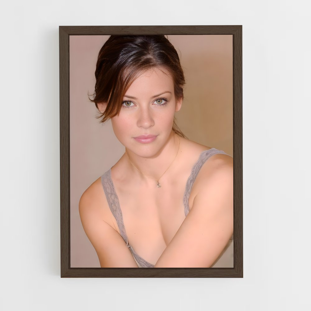 ap-evangeline lilly-12 cadre Bois foncé