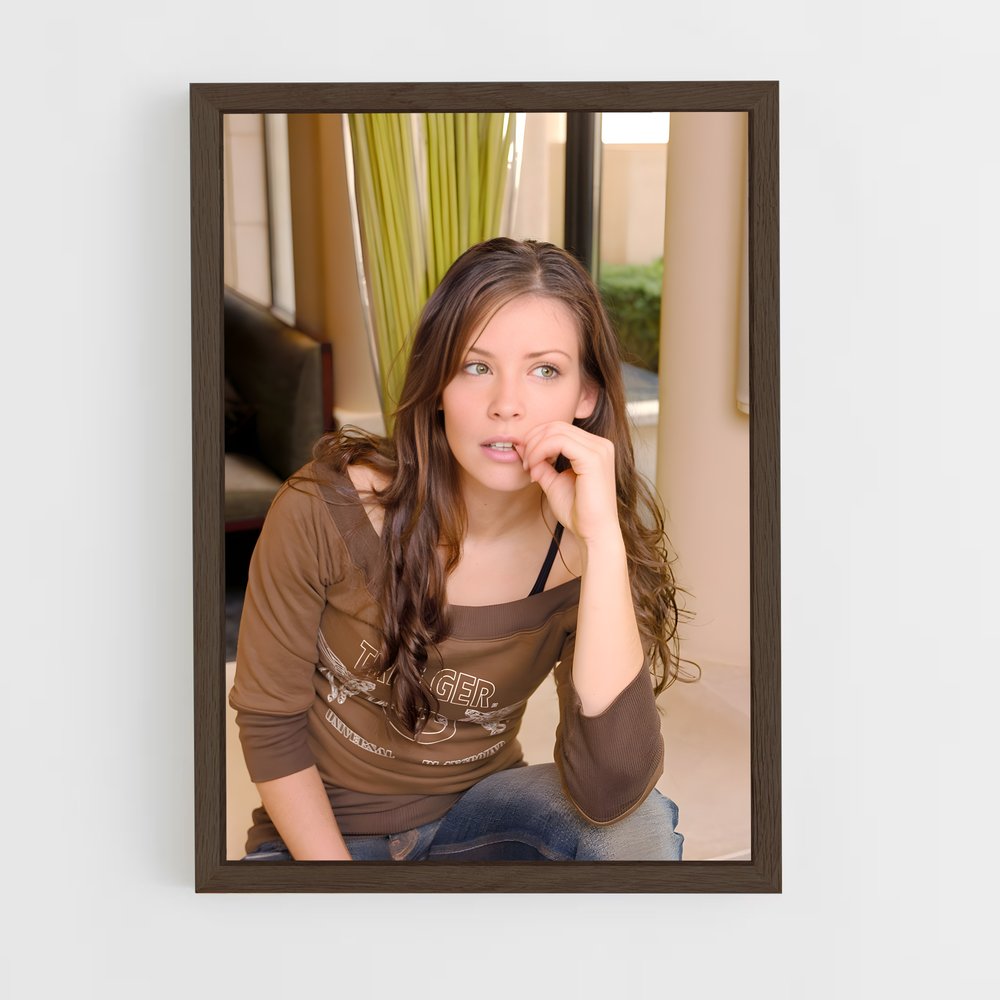 ap-evangeline lilly-4 cadre Bois foncé