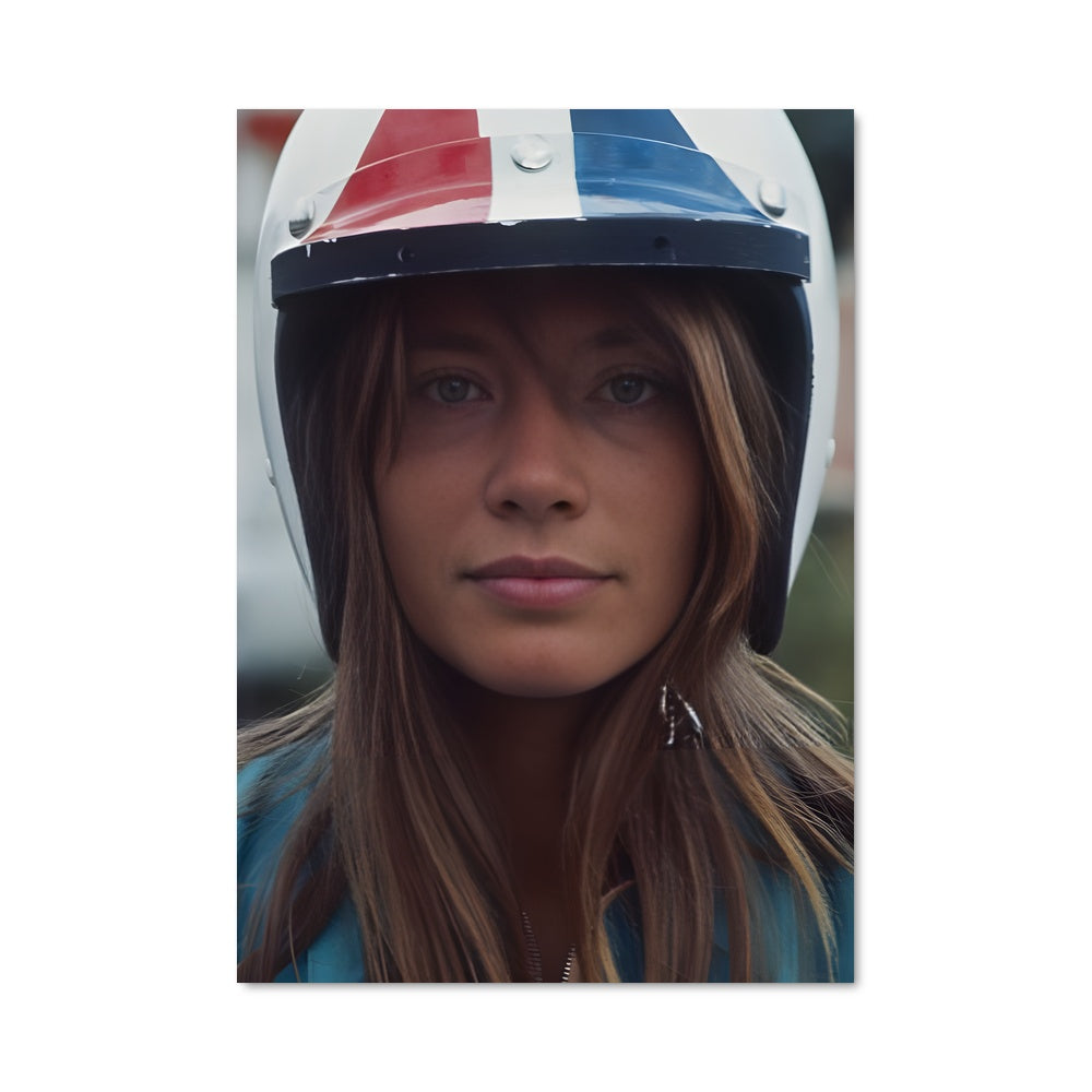 Poster Casque et Élégance
