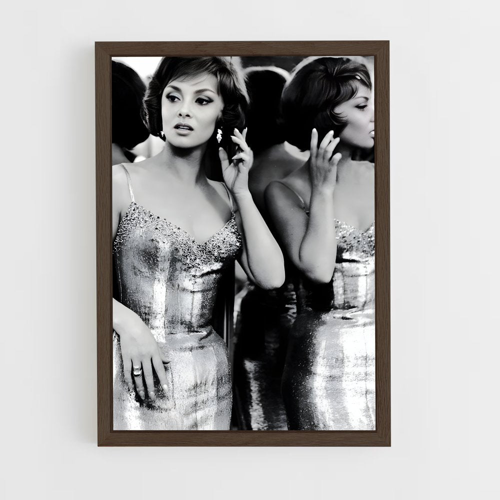 ap-gina lollobrigida-7 cadre Bois foncé