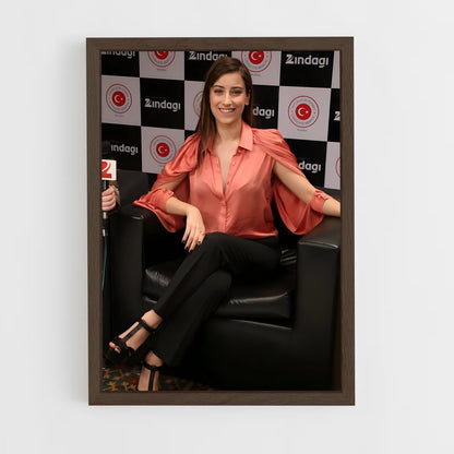 ap-hazal kaya-11 cadre Bois foncé
