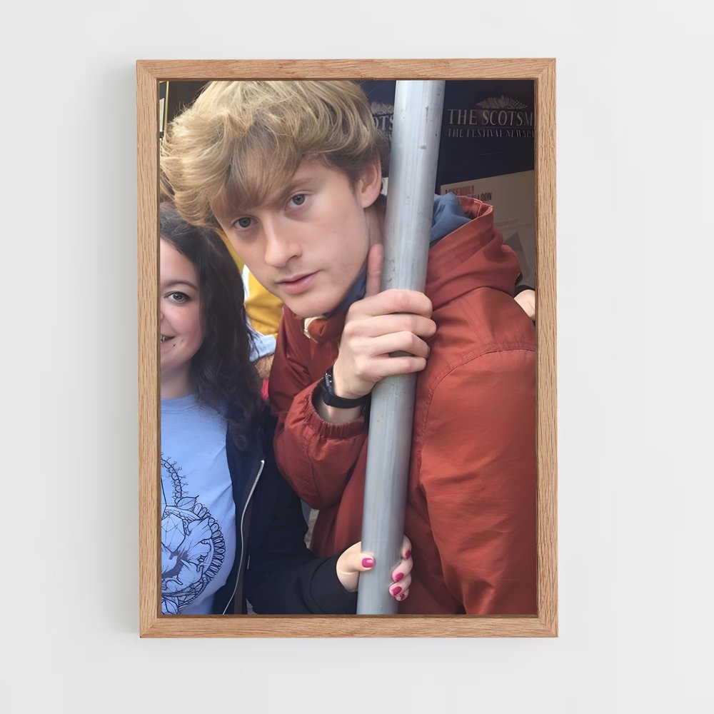 ap-james acaster-1 cadre Bois clair