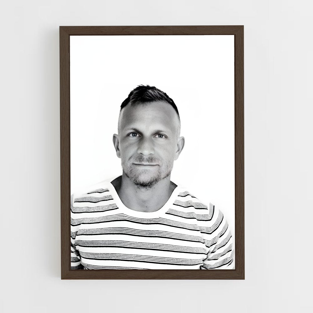 ap-jeremie renier-3 cadre Bois foncé