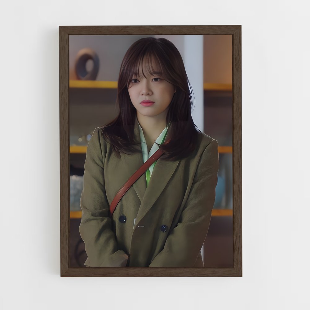 ap-kim shin-young-2 cadre Bois foncé