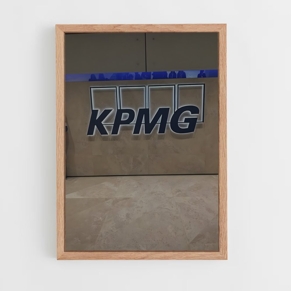 ap-kpmg-4 cadre Bois clair