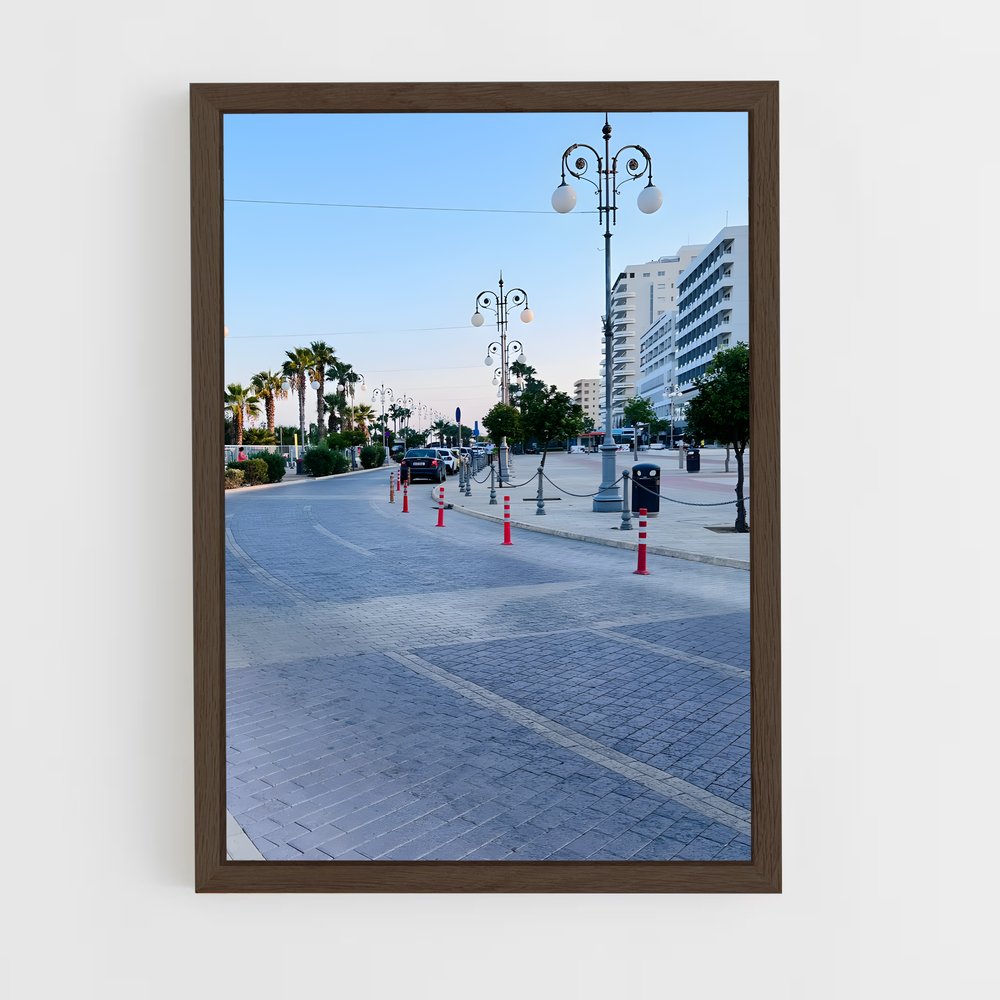 ap-larnaca-3 cadre Bois foncé