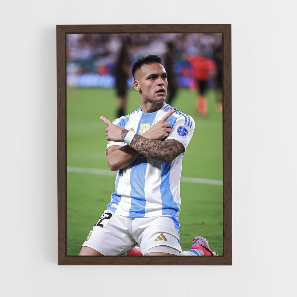 ap-lautaro martinez-8 cadre Bois foncé