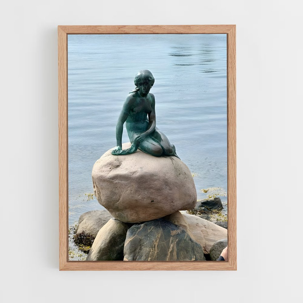 ap-little mermaid statue-3 cadre Bois clair