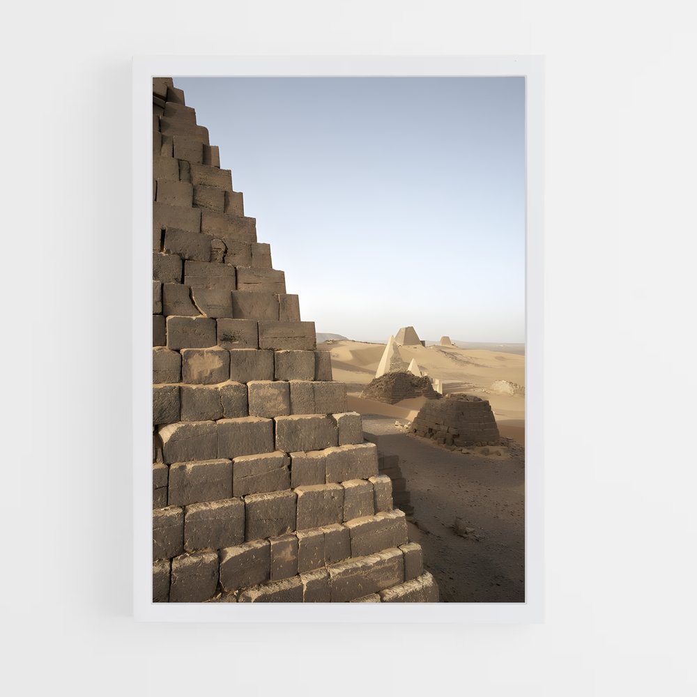 ap-meroe pyramids-2 cadre Blanc