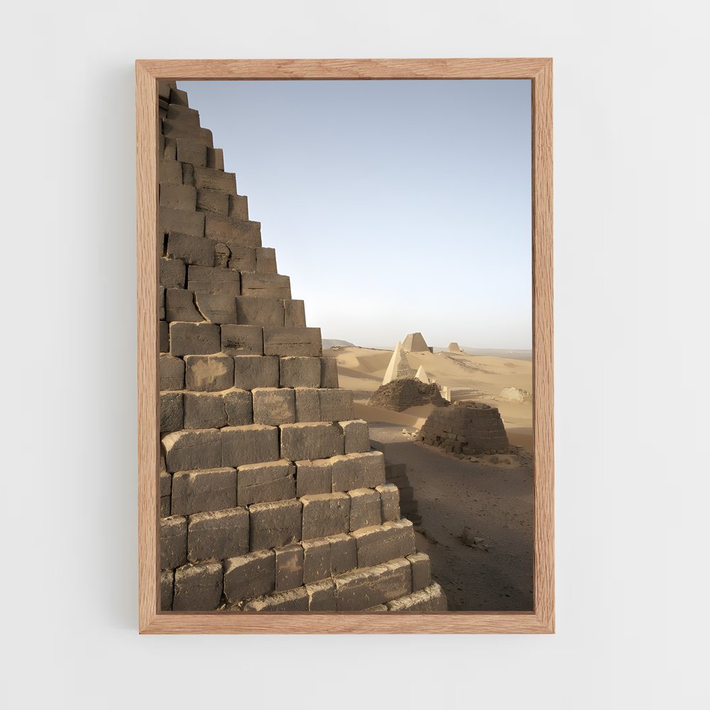 ap-meroe pyramids-2 cadre Bois clair