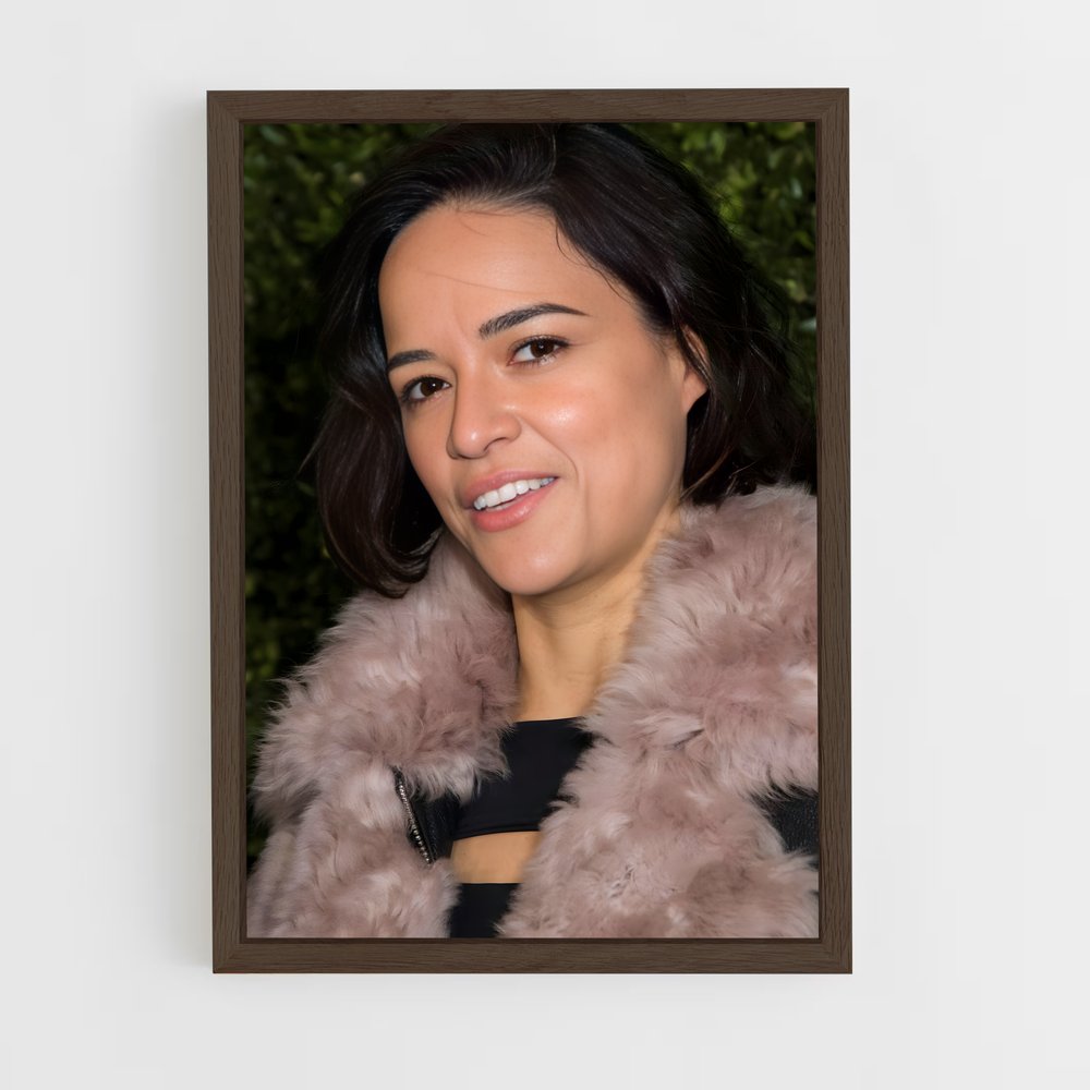 ap-michelle rodriguez-4 cadre Bois foncé