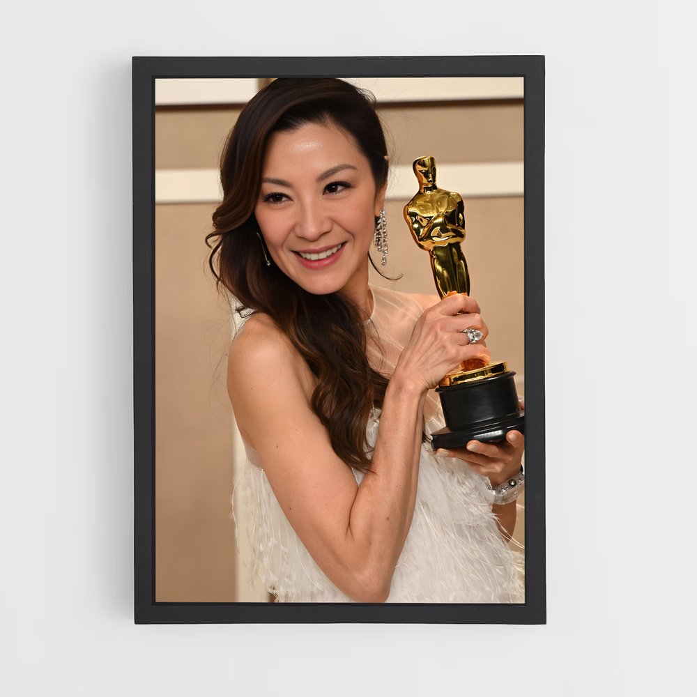 ap-michelle yeoh-2 cadre Noir