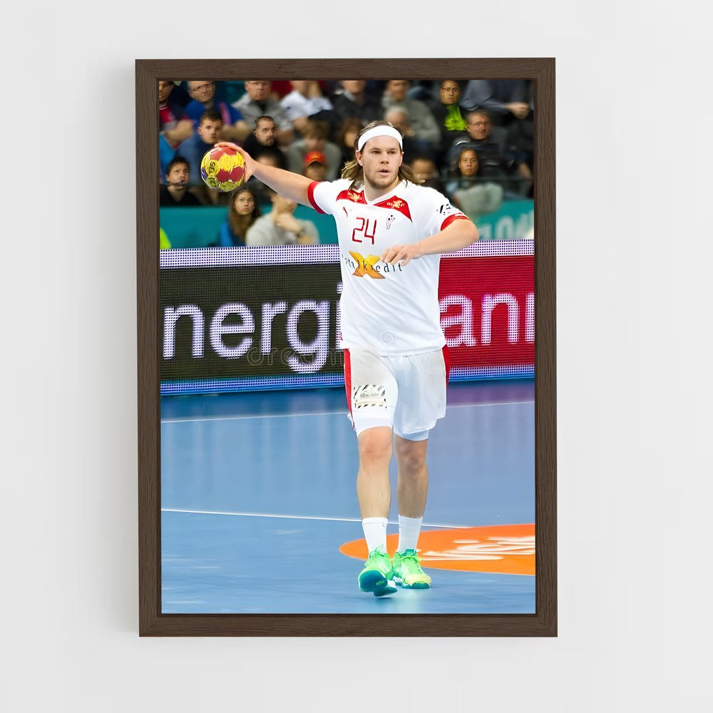 ap-mikkel hansen-1 cadre Bois foncé