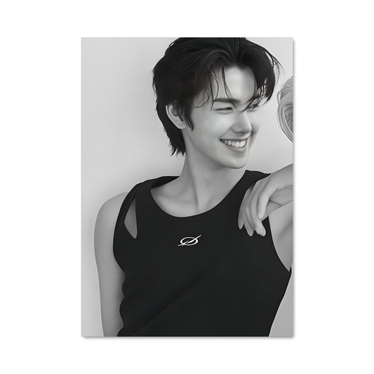 Poster Minhee 48107