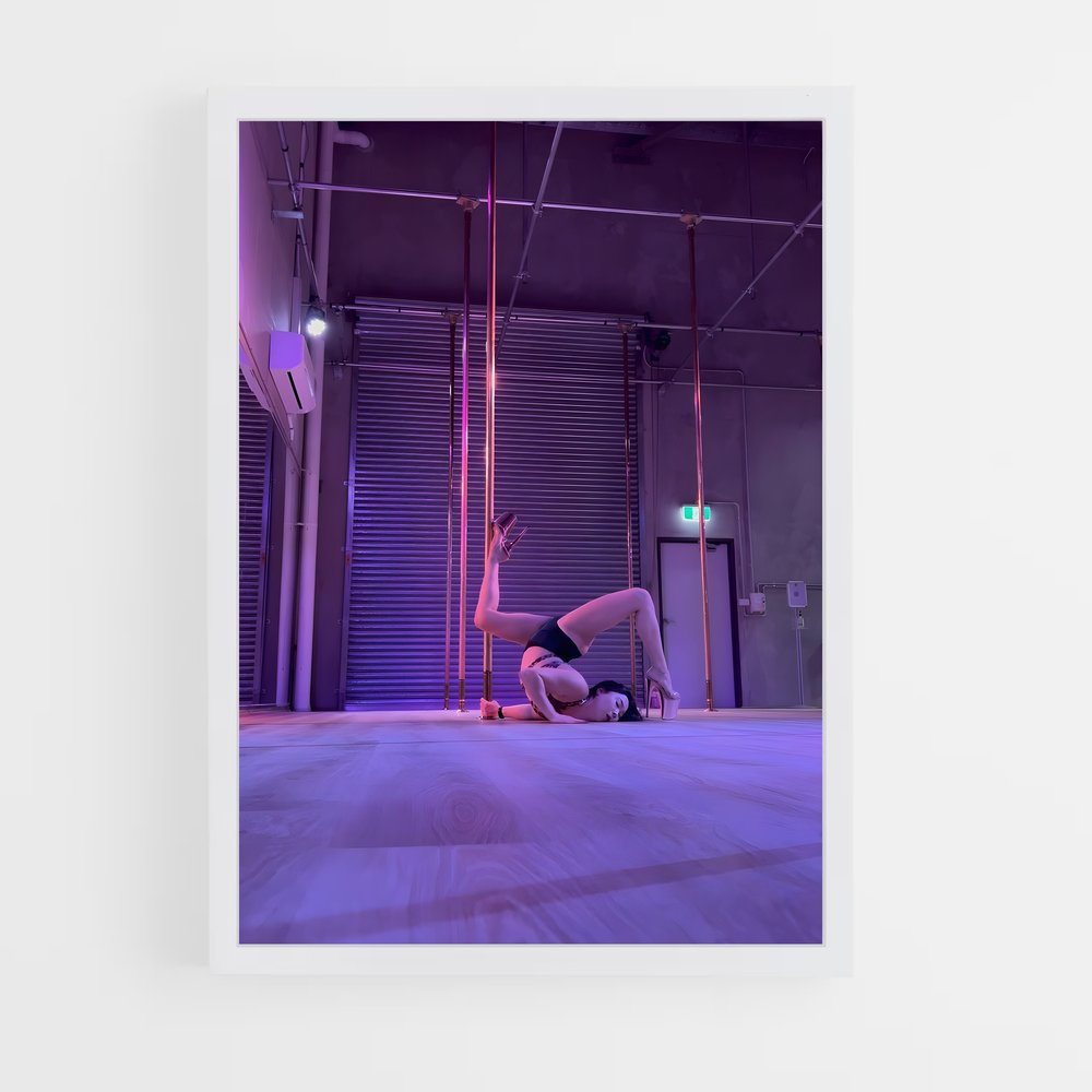 ap-miss pole dance world-5 cadre Blanc