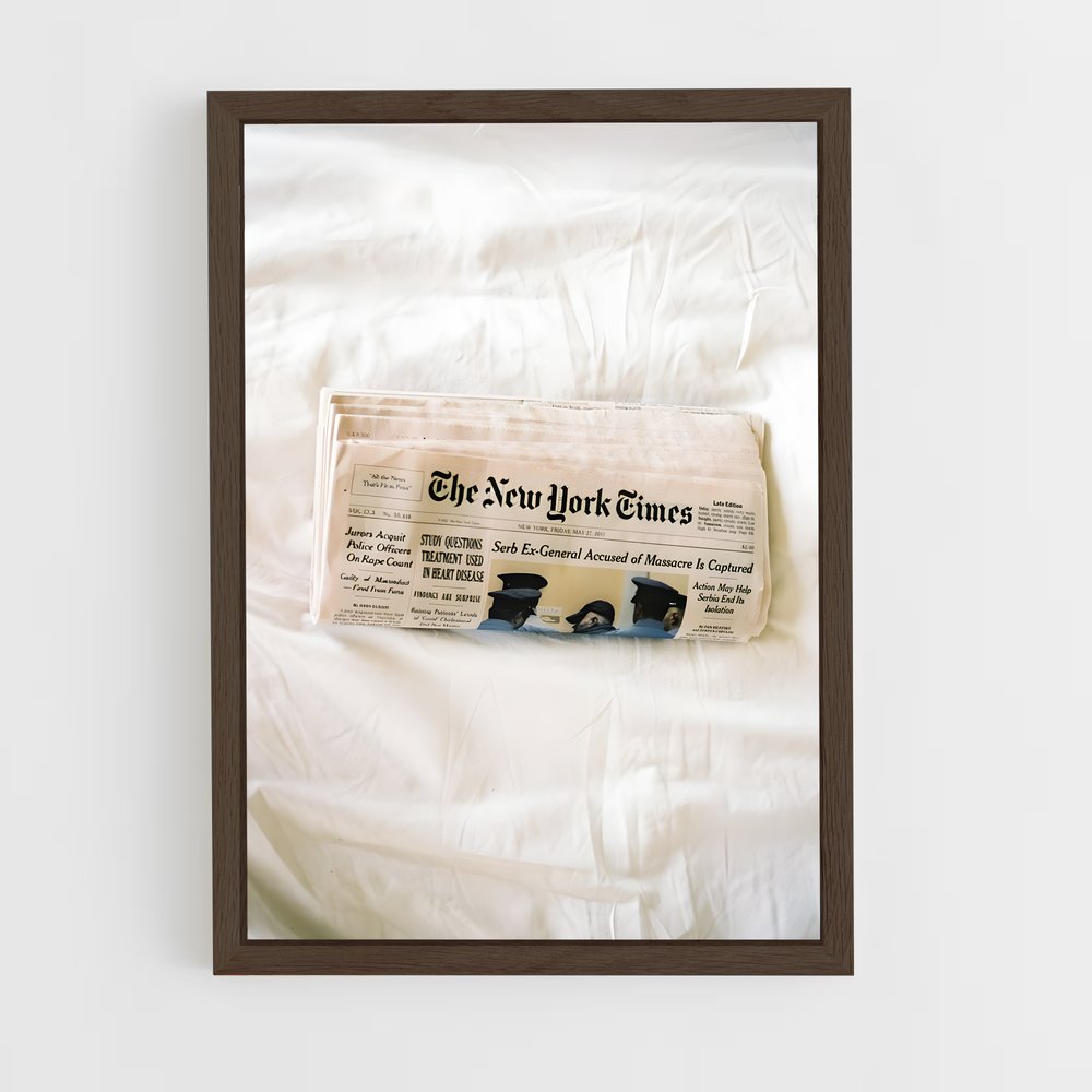 ap-newspapers-8 cadre Bois foncé