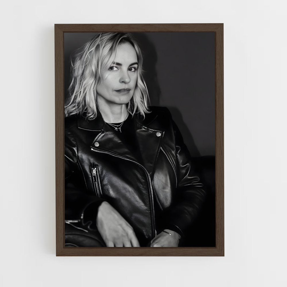 ap-nina hoss-2 cadre Bois foncé