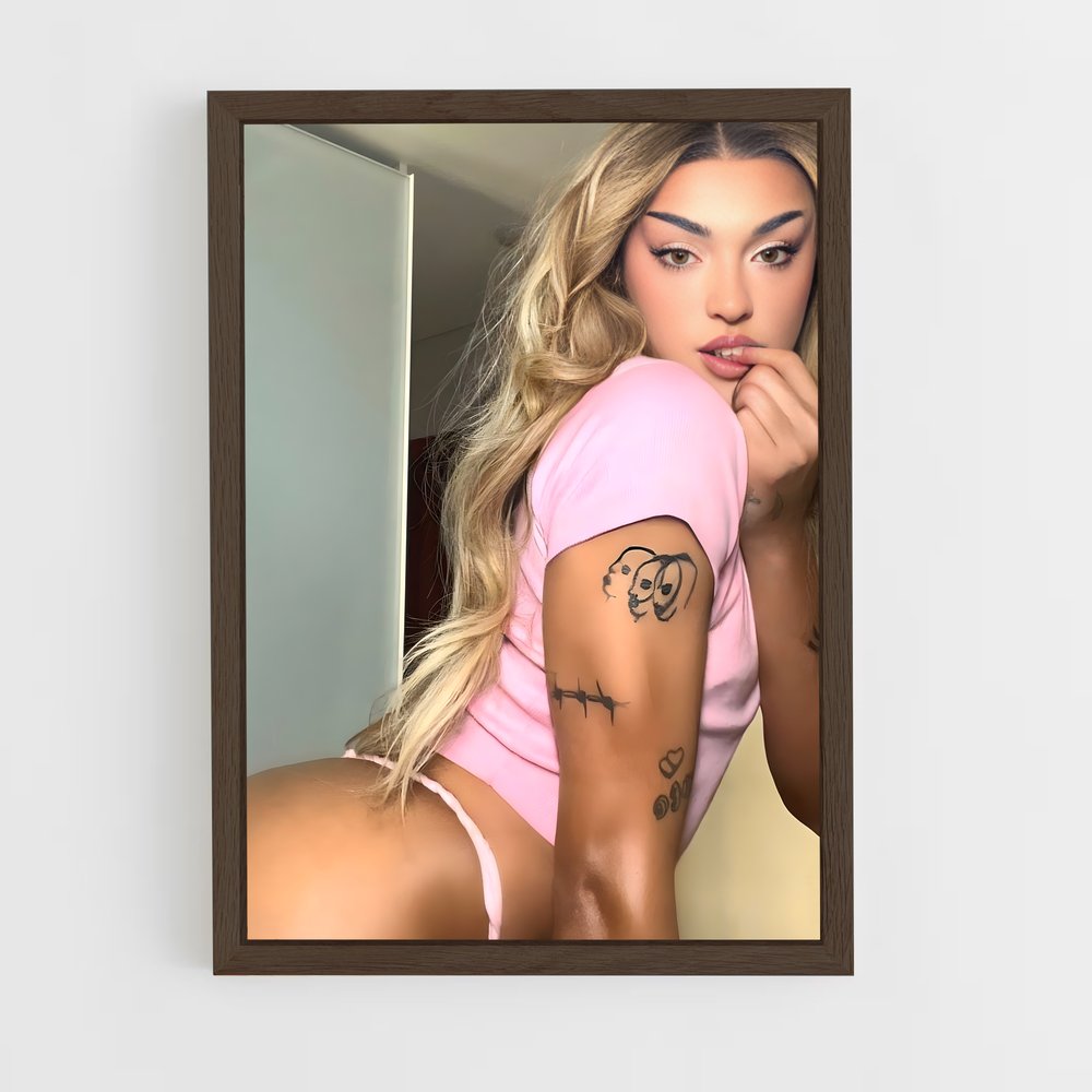 ap-pabllo vittar-5 cadre Bois foncé