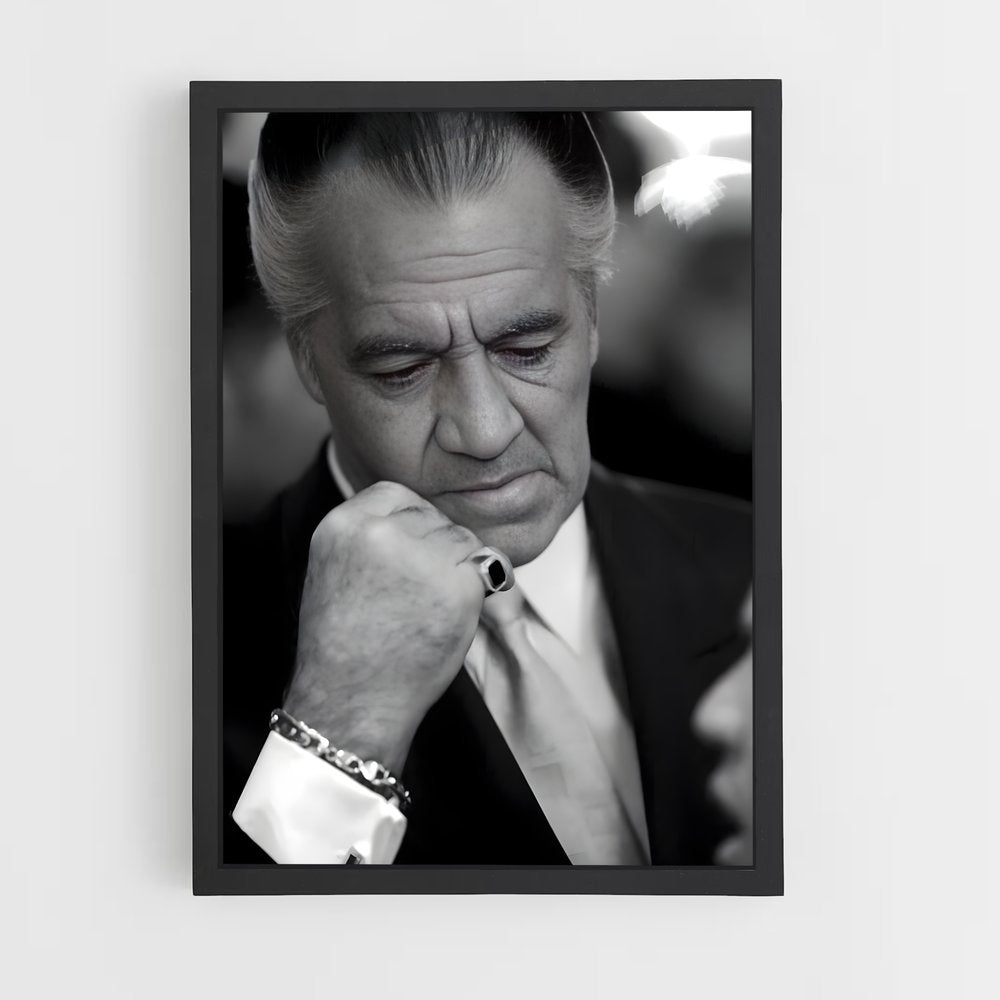 ap-paulie walnuts-3 cadre Noir