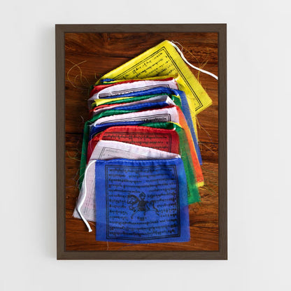 ap-prayer flags-3 cadre Bois foncé