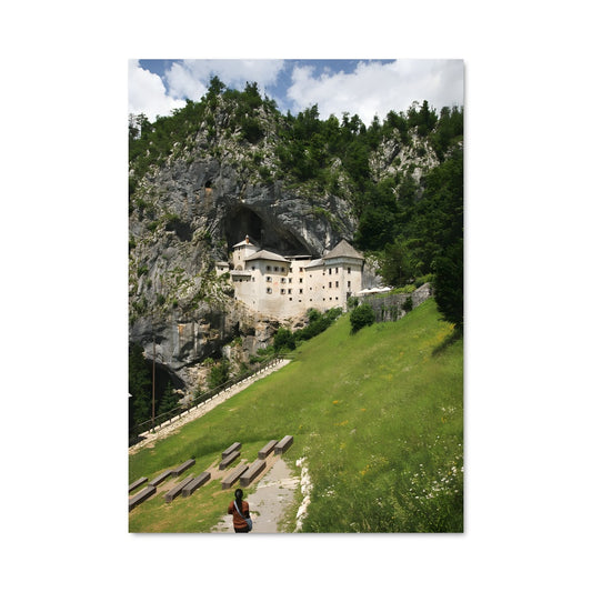 Poster Vers le Château Predjama