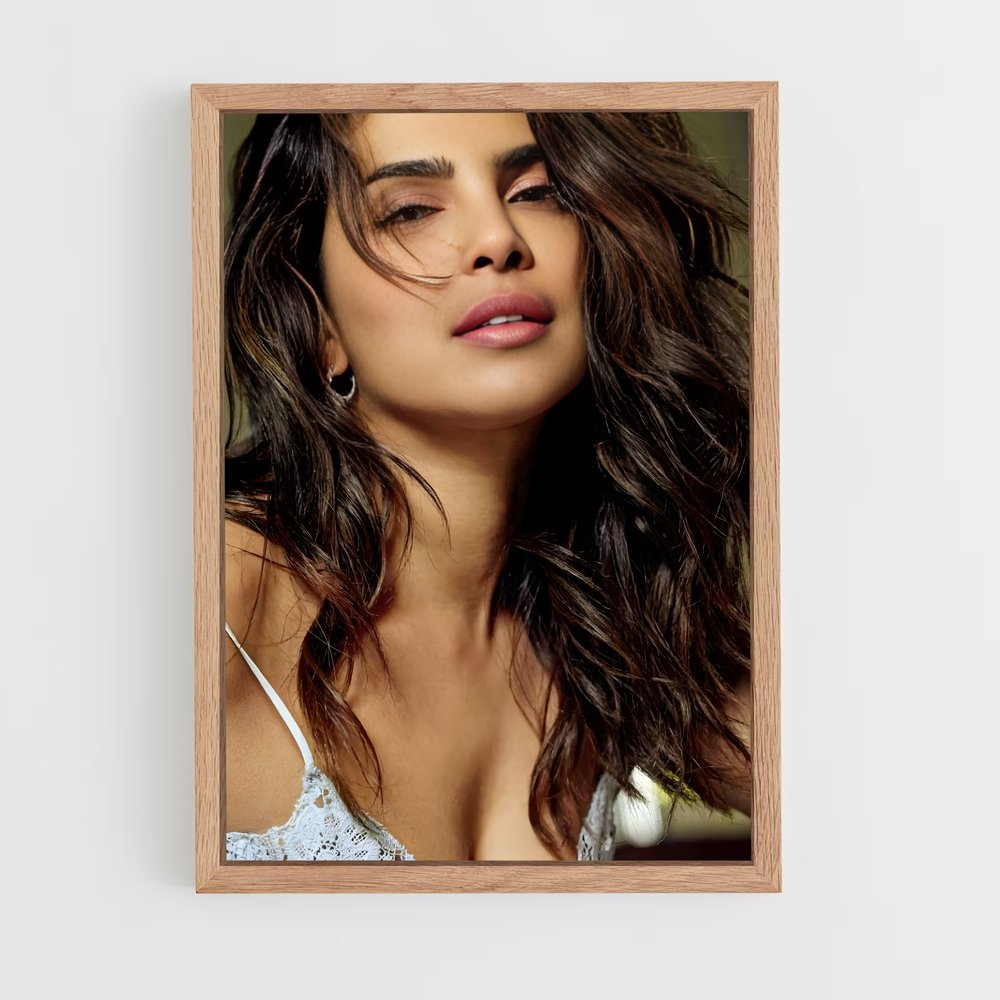 ap-priyanka chopra-5 cadre Bois clair
