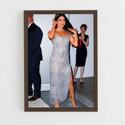 ap-priyanka chopra-6 cadre Bois foncé