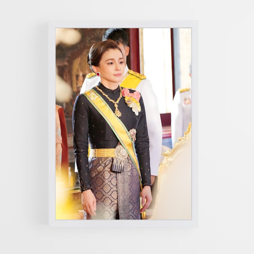 ap-queen suthida-7 cadre Blanc