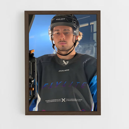 ap-quinn hughes-3 cadre Bois foncé